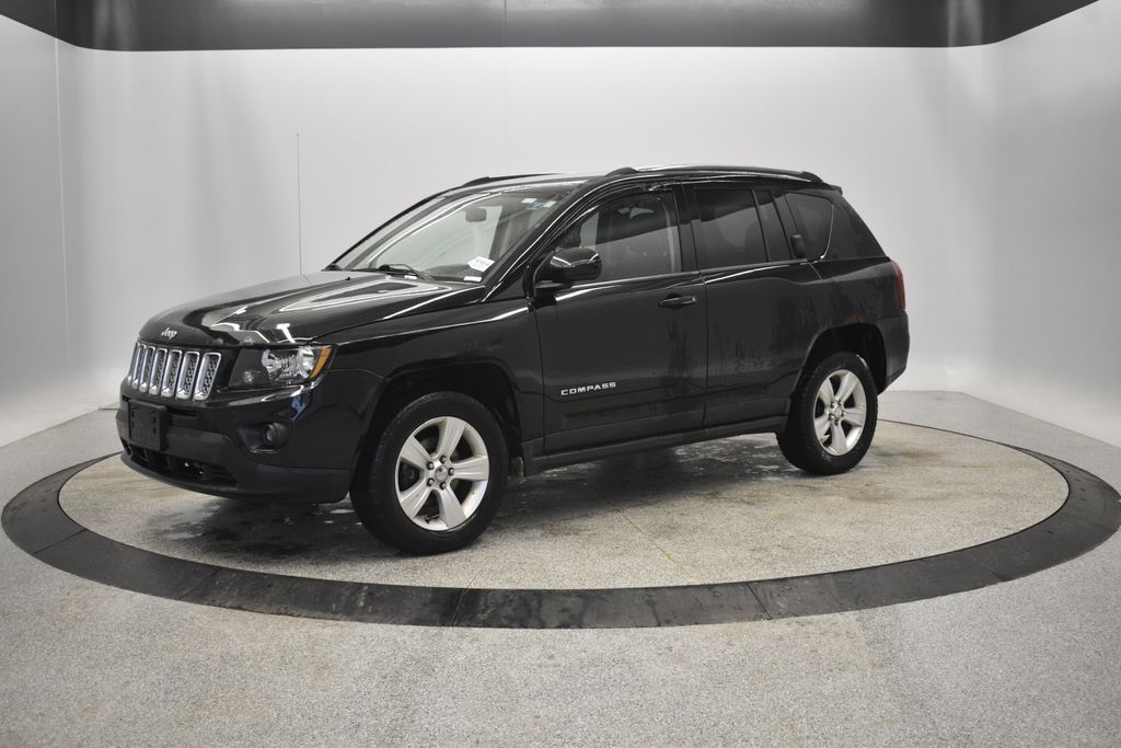 Used 2014 Jeep Compass Latitude with VIN 1C4NJCEA3ED650446 for sale in Coon Rapids, Minnesota