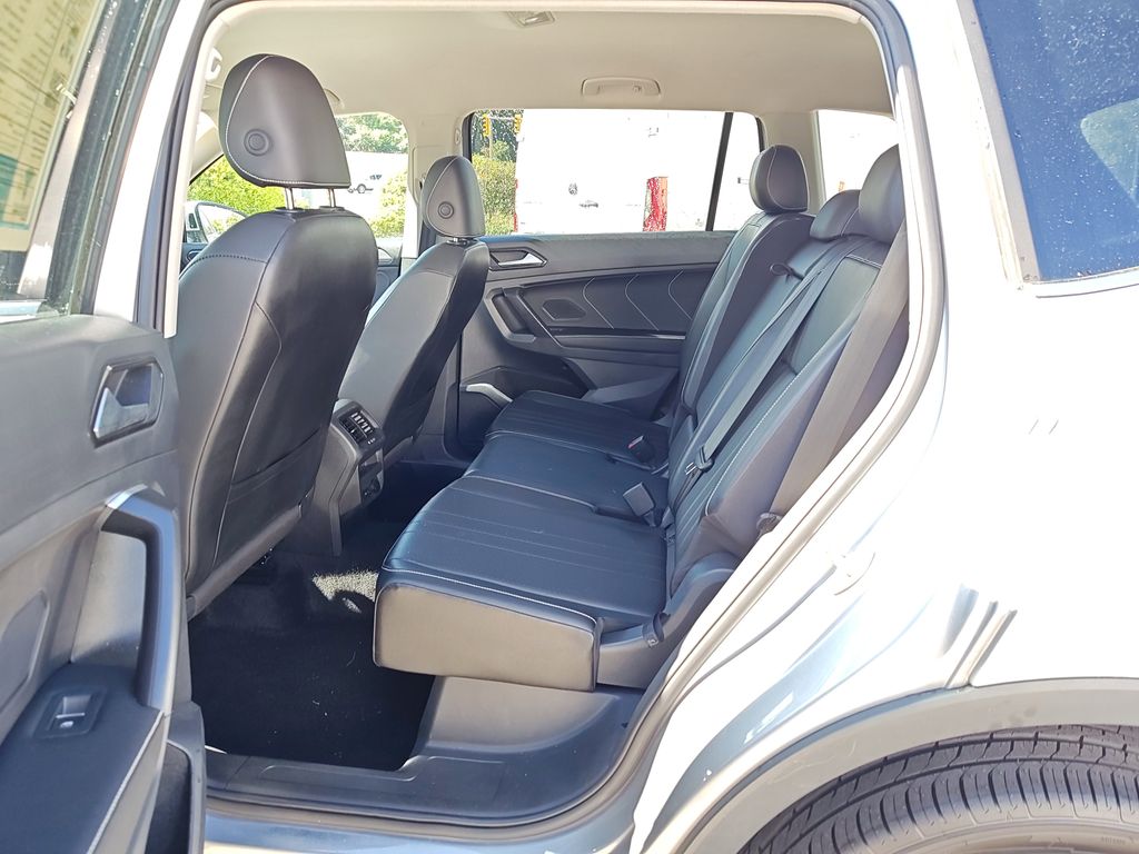 2024 Volkswagen Tiguan SE Wolfsburg Edition photo 5