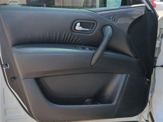 2024 Nissan Armada SL photo 11