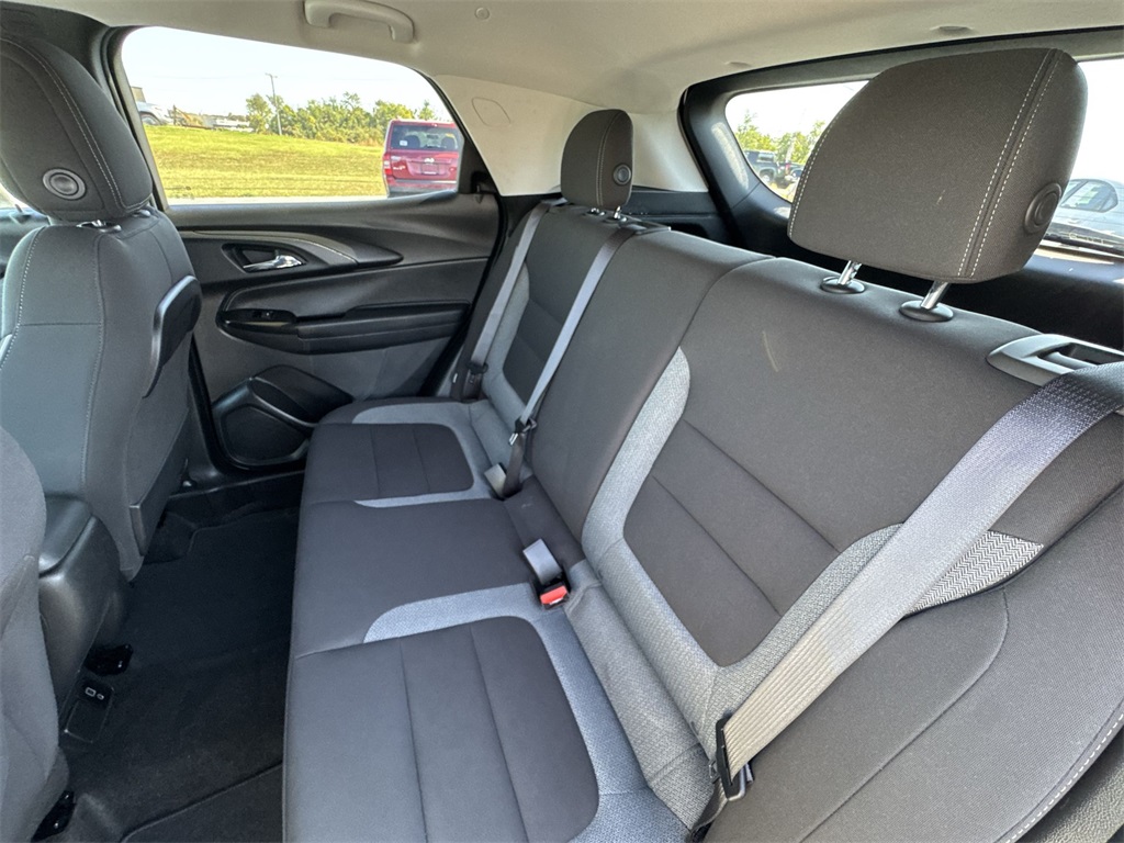 2022 Chevrolet Trailblazer LT photo 21