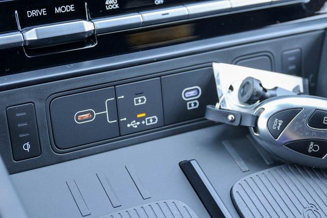 New 2025 Gray Hyundai Calligraphy AWD image 21