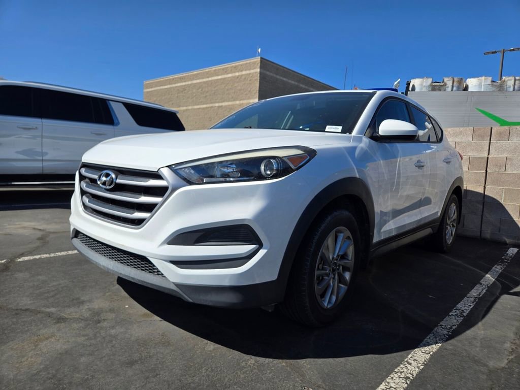 2018 Hyundai Tucson SE photo 2