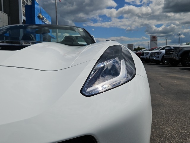 2015 Chevrolet Corvette Stingray Z51 3LT photo 13