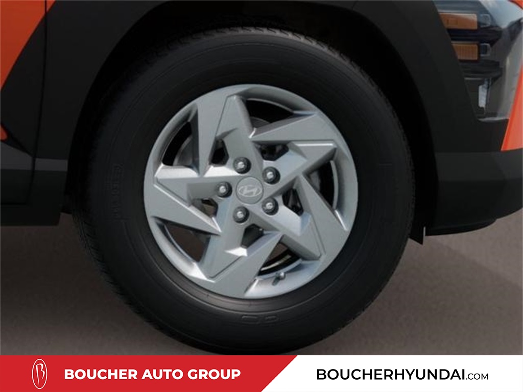 2026 Hyundai Kona SE photo 2