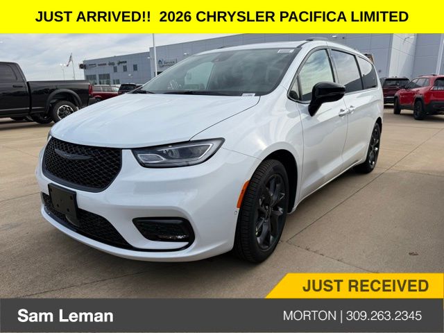 2026 Chrysler Pacifica Limited photo 3