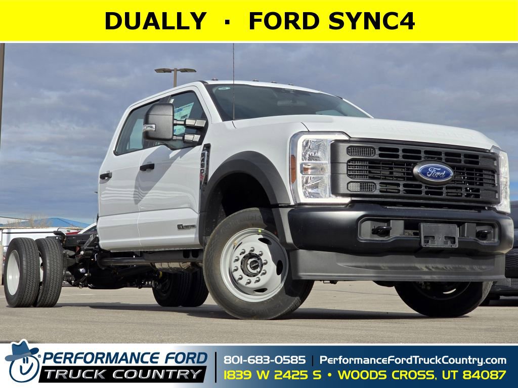 2026 Ford F-450 Super Duty Chassis Cab XL's photo