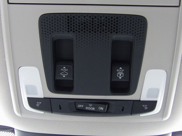2025 Honda Pilot Touring photo 39