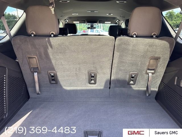 2022 Gmc Yukon SLE photo 22