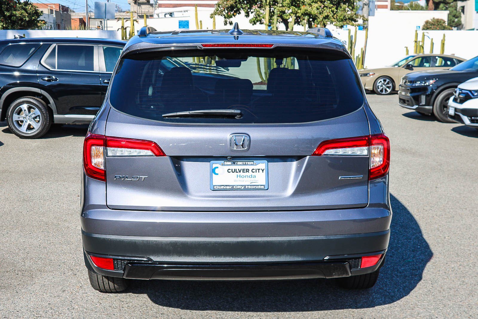 2022 Honda Pilot SE photo 3