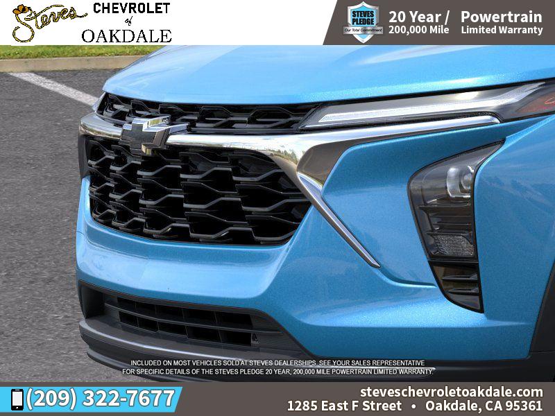 2026 Chevrolet Trax LT photo 8