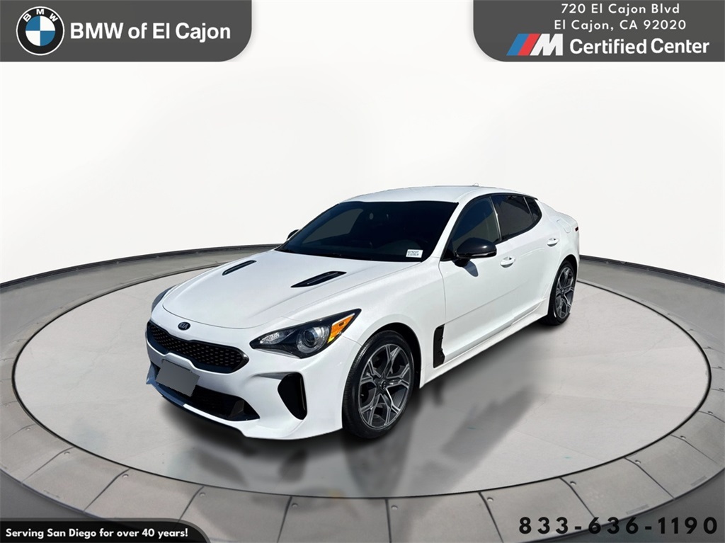 2020 Kia Stinger GT-Line photo 2