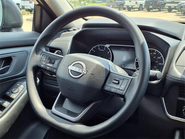 2026 Nissan Rogue S photo 4