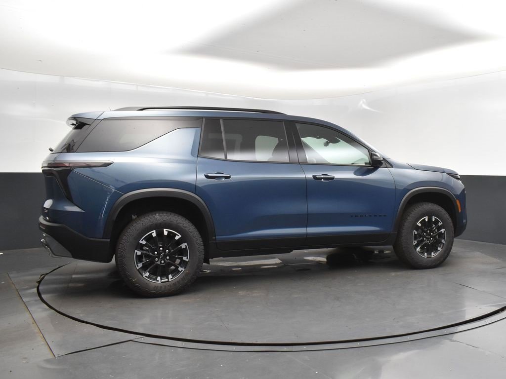 2026 Chevrolet Traverse Z71 photo 8