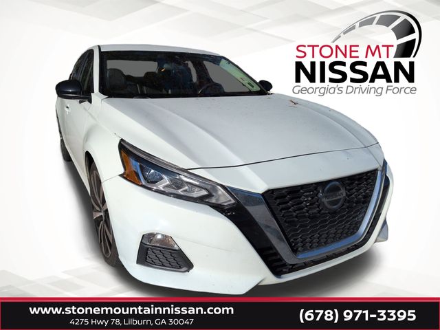 2022 Nissan Altima SR