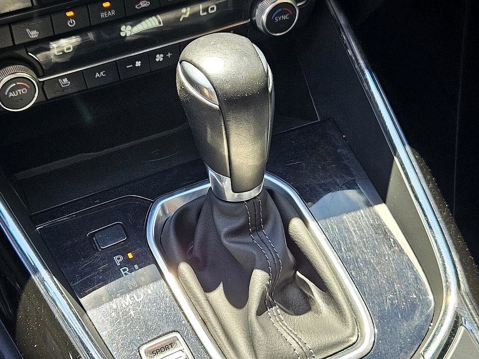 2023 Mazda CX-9 Touring photo 20