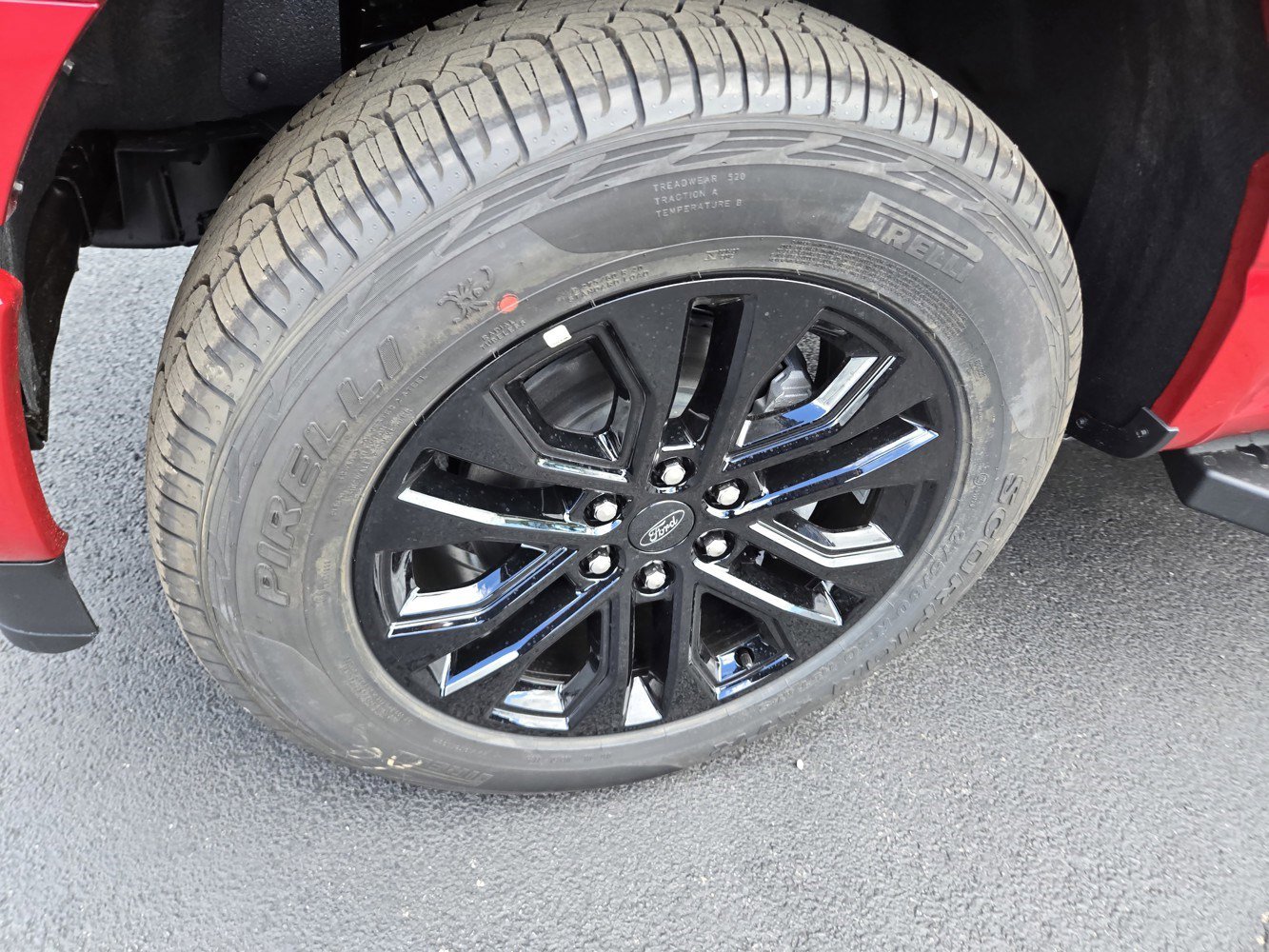 2025 Ford F-150 XLT photo 28