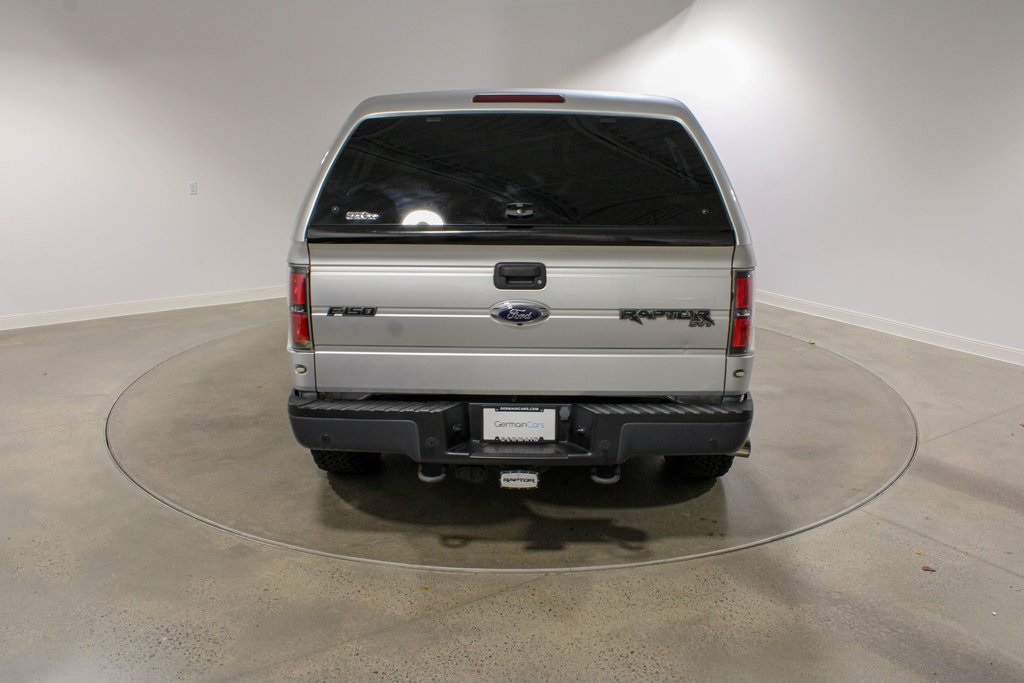 2014 Ford F-150 SVT Raptor photo 2