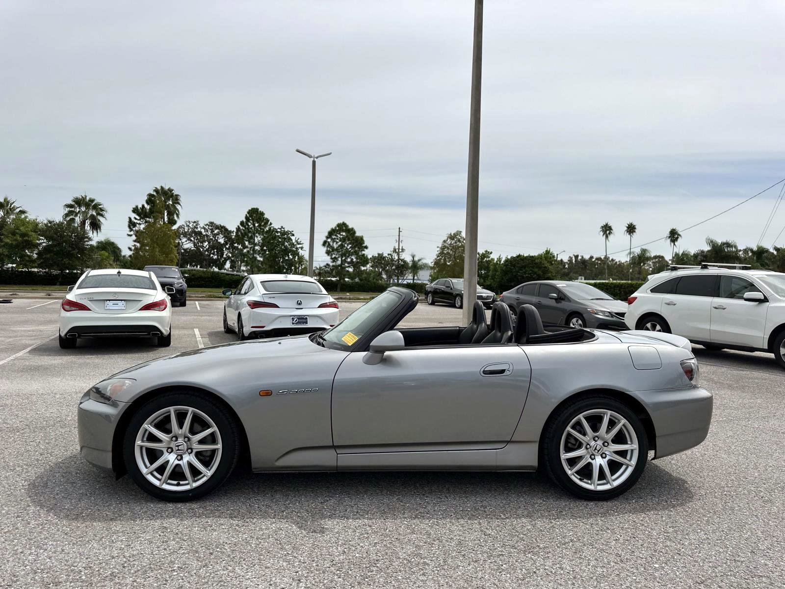 2004 Honda S2000 Base photo 6