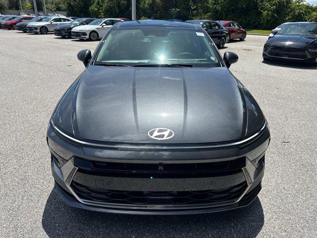 2025 Hyundai Sonata Hybrid Limited photo 6