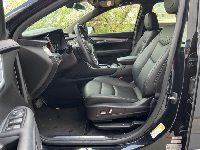 2023 Cadillac XT5 Luxury photo 8