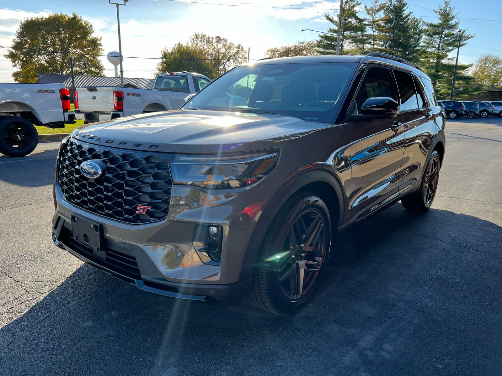 2026 Ford Explorer ST photo 4