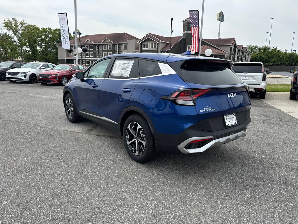 2024 Kia Sportage EX photo 5