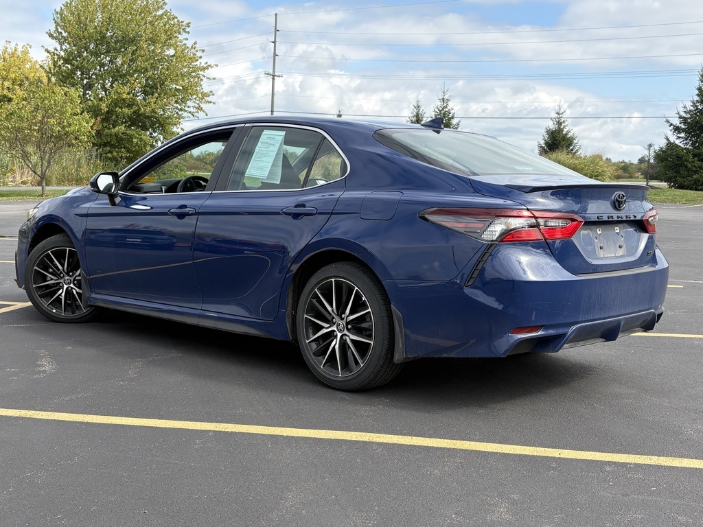 2024 Toyota Camry SE photo 5