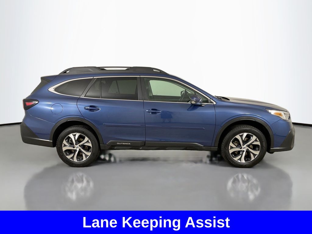 2022 Subaru Outback Limited photo 8