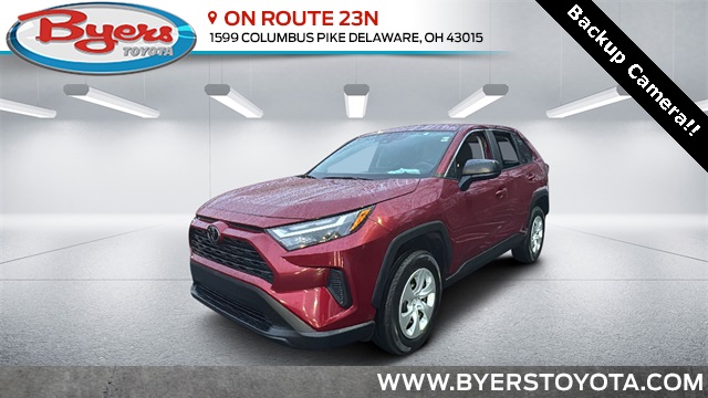 2024 Toyota RAV4 LE's photo