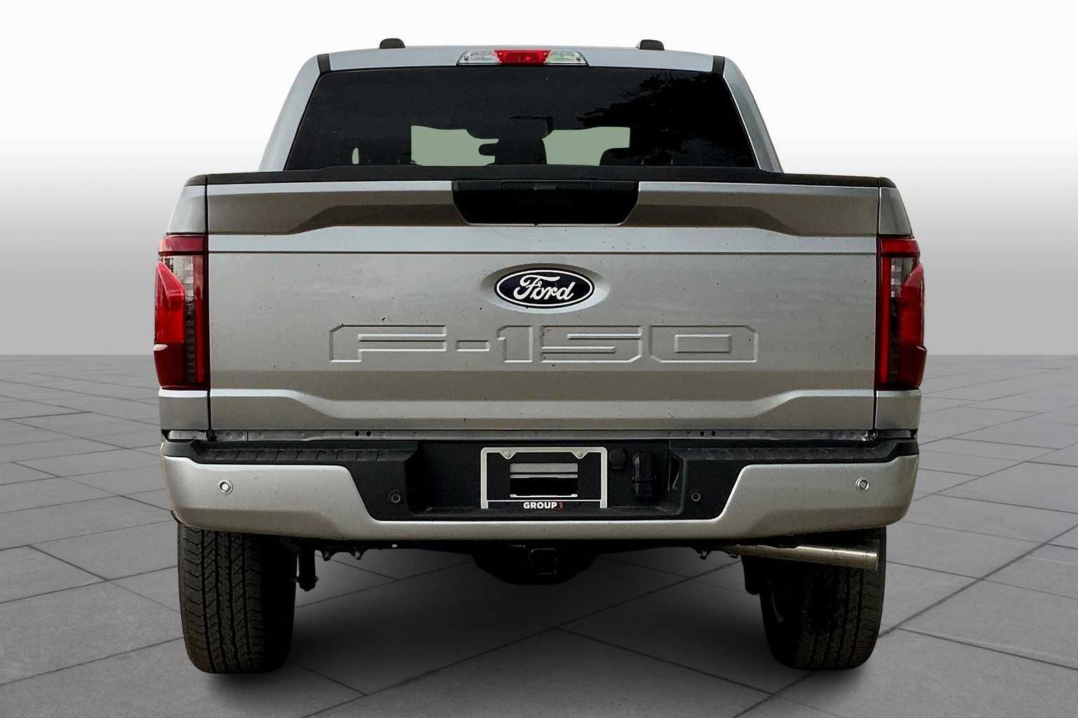 2025 Ford F-150 STX photo 4