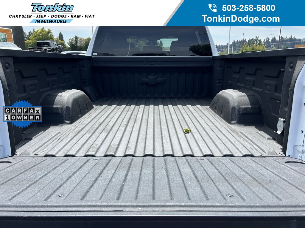 2023 Chevrolet Silverado 1500 RST photo 25