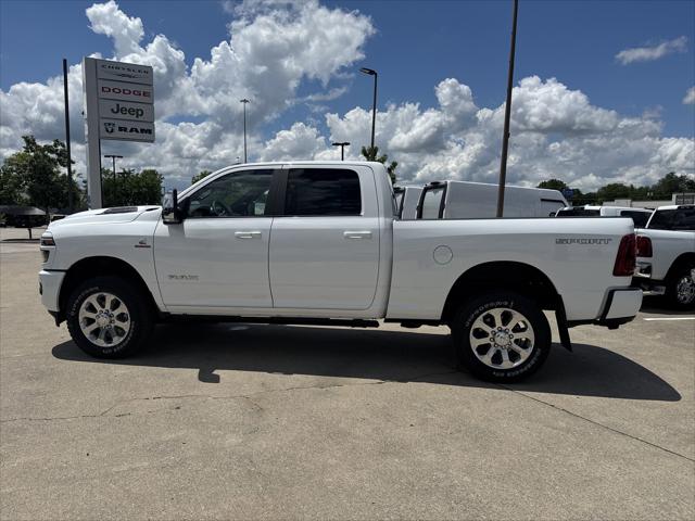 2025 Ram 2500 Laramie photo 4