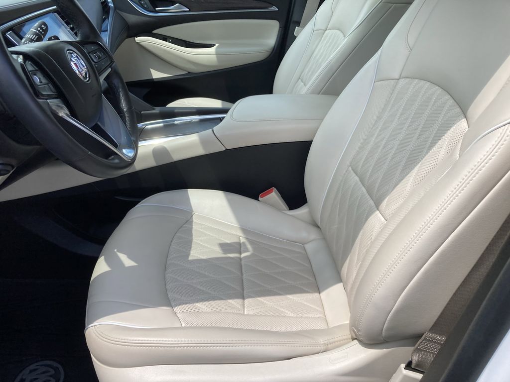 2022 Buick Enclave Avenir photo 25