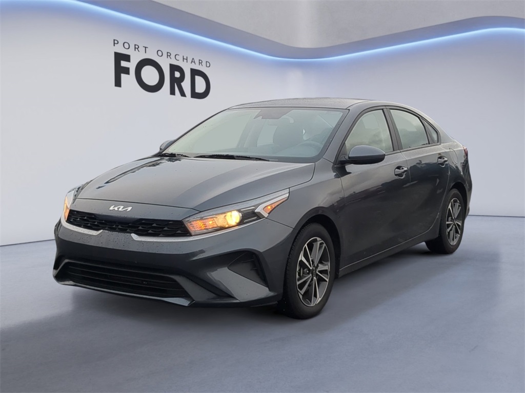 2022 Kia FORTE LXS's photo