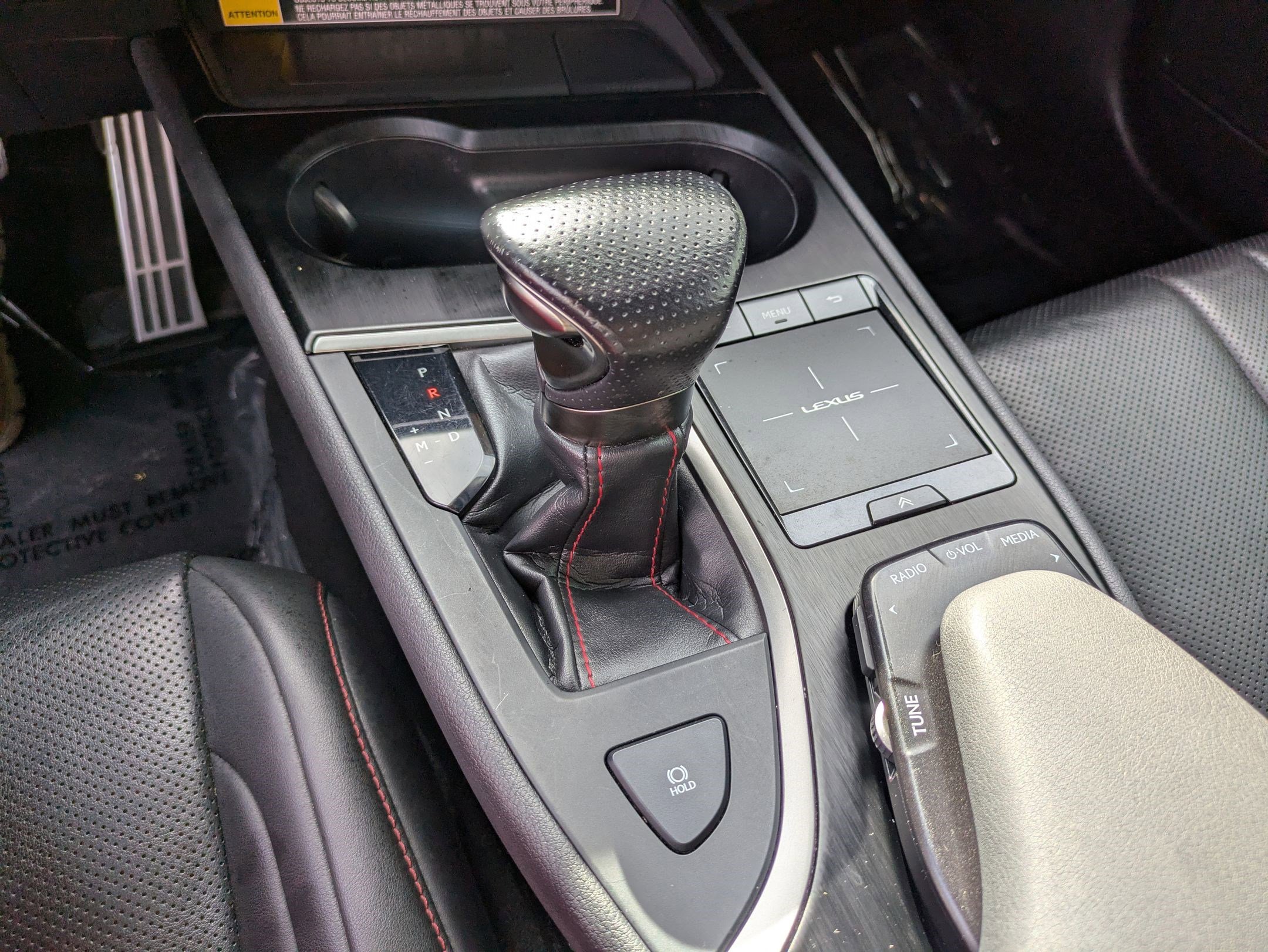 2020 Lexus UX 200 F SPORT photo 24