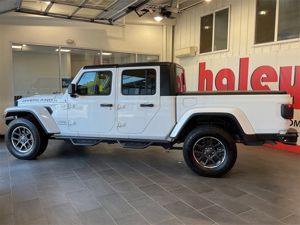 2020 Jeep Gladiator Overland photo 2