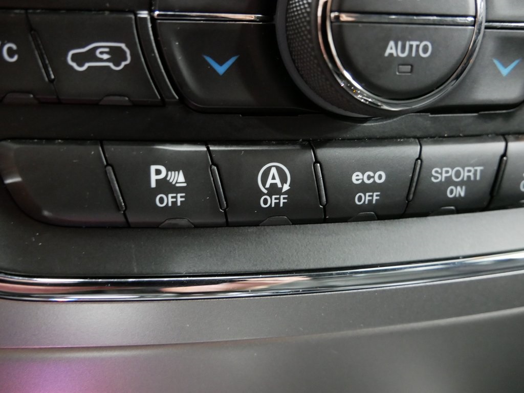 2018 Jeep Grand Cherokee Limited photo 28