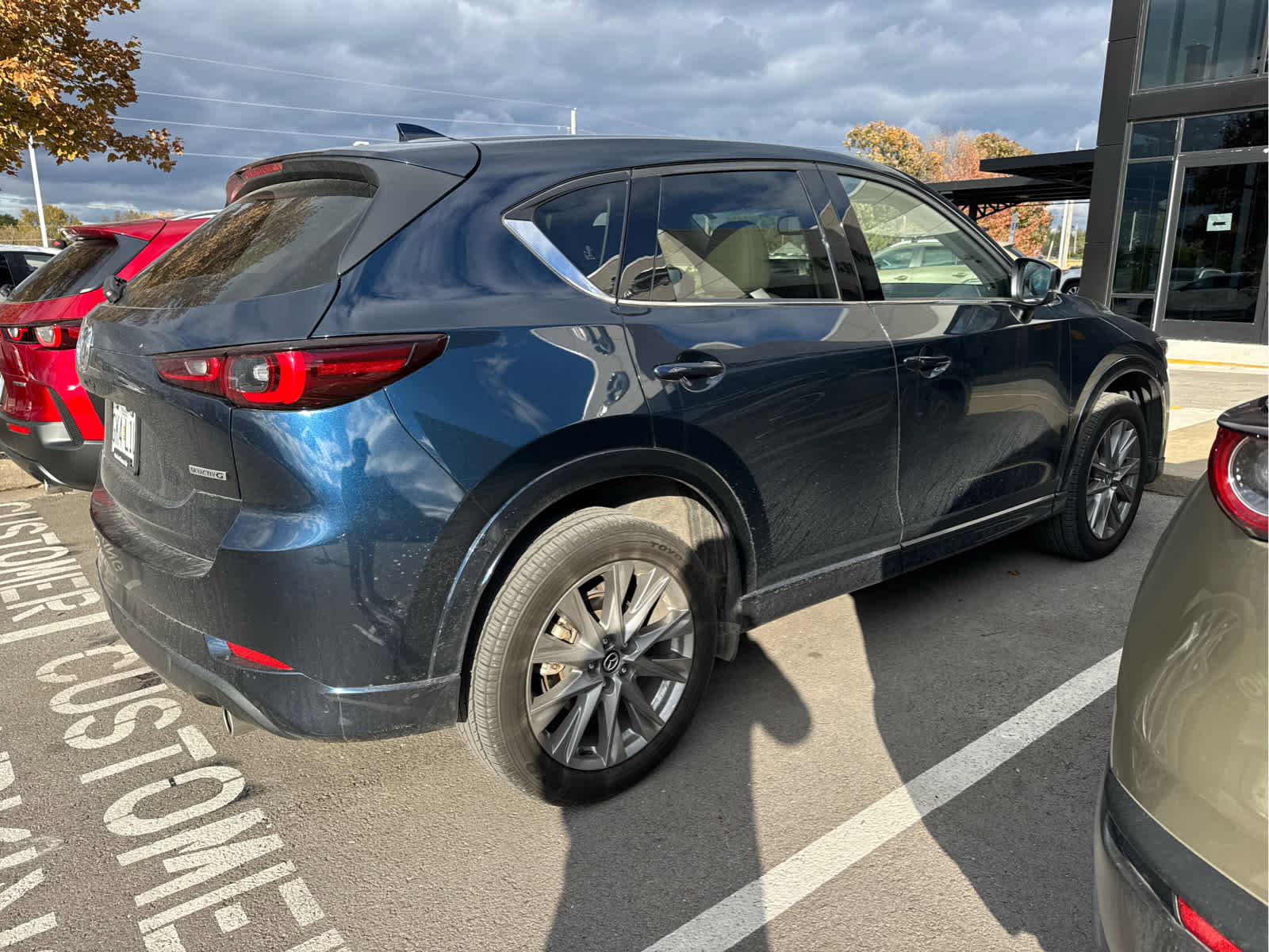 2024 Mazda CX-5 2.5 S Premium photo 4