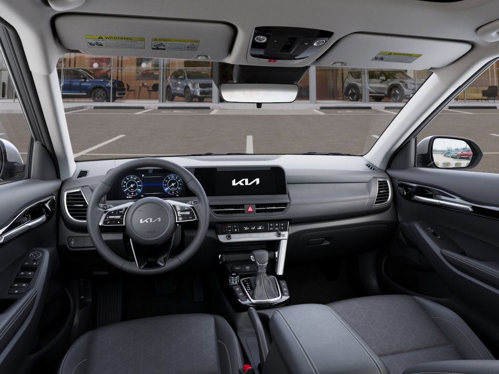 2025 Kia Seltos EX photo 12