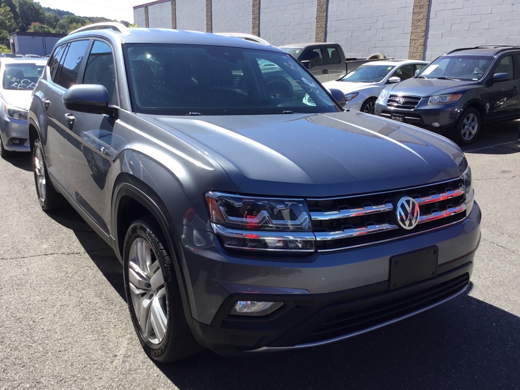 2019 Volkswagen Atlas V6 SE Technology photo 2