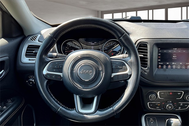 2020 Jeep Compass Latitude photo 5