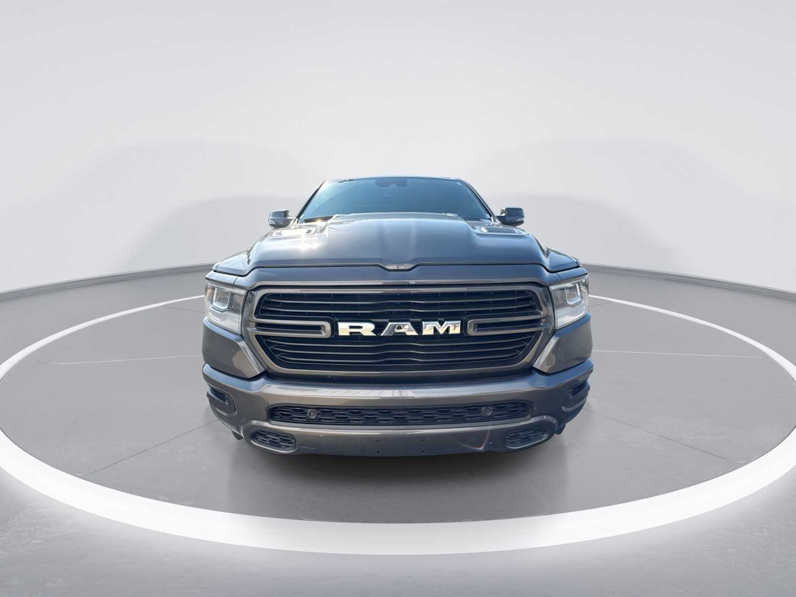 2023 Ram 1500 Laramie photo 3