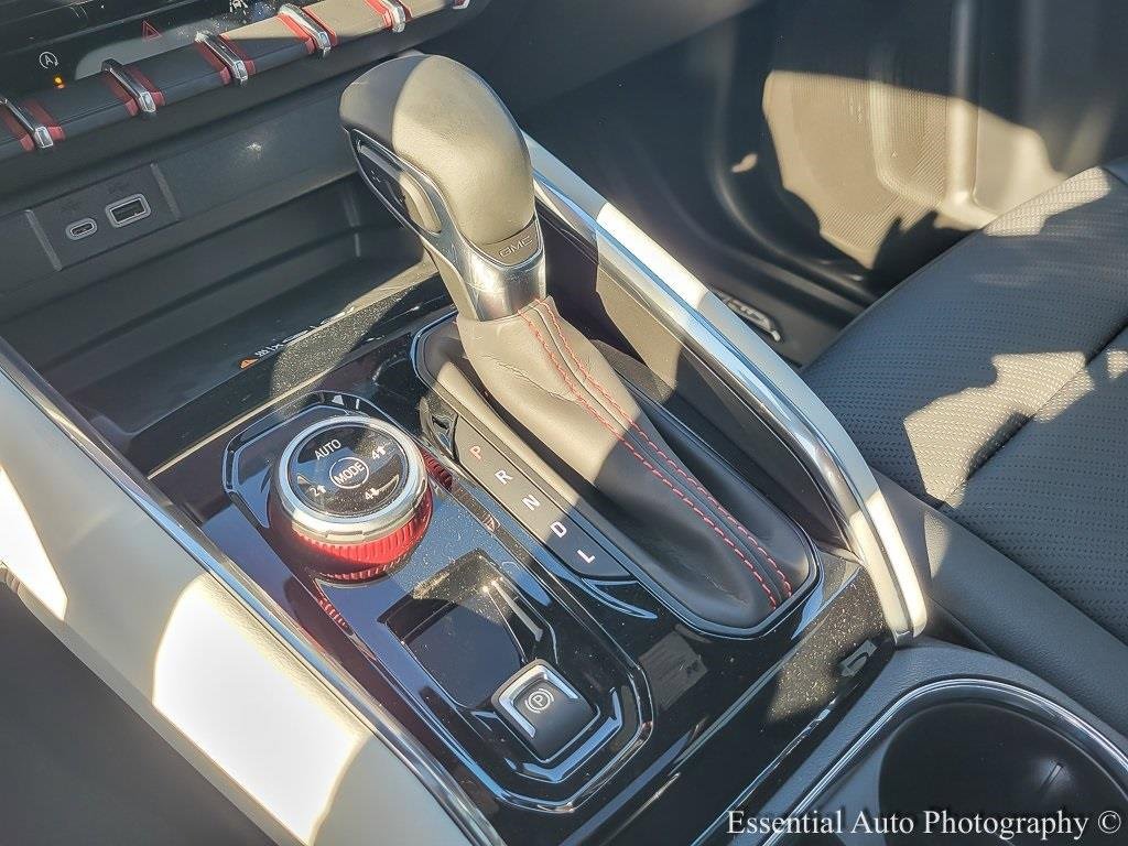 2026 GMC CANYON - Image 14