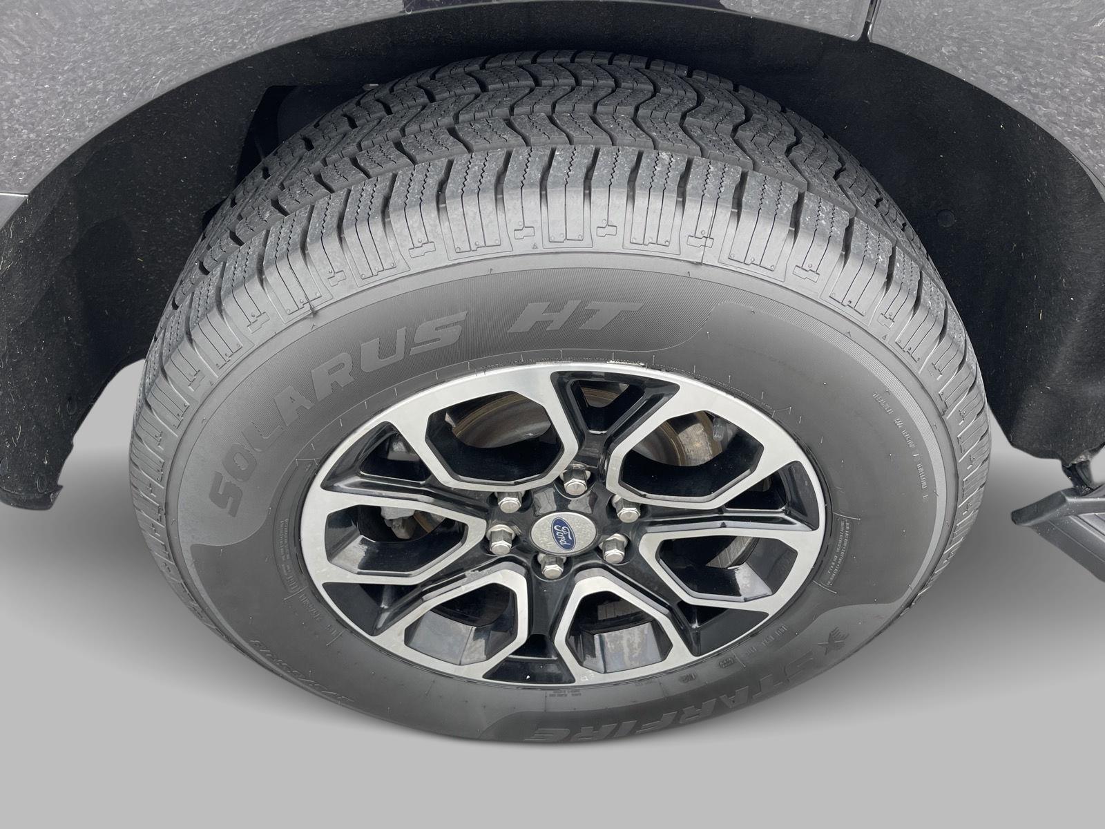 2024 Ford Expedition XLT photo 13