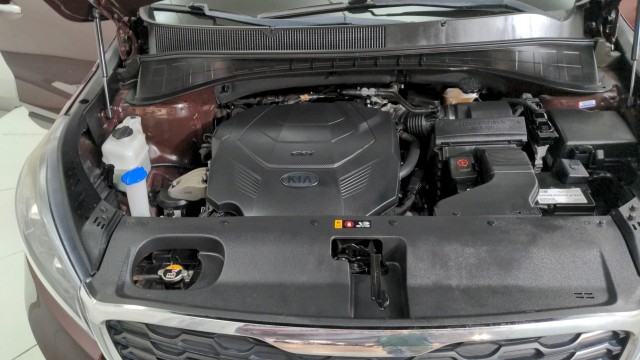 Used 2020 Sangria Kia LX V6 image 31