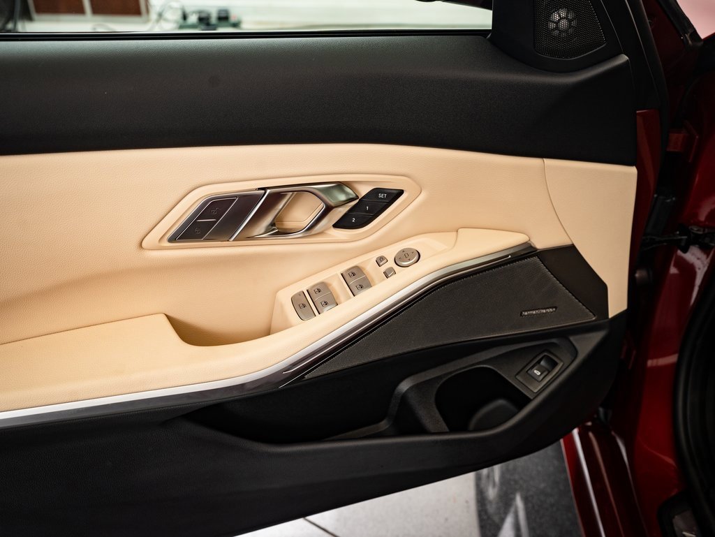 2025 Bmw 330i xDrive photo 21