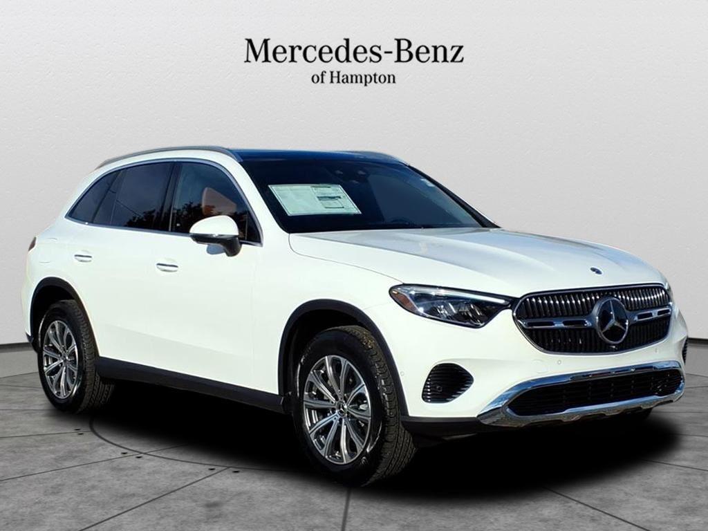 2026 Mercedes-Benz GLC Base's photo