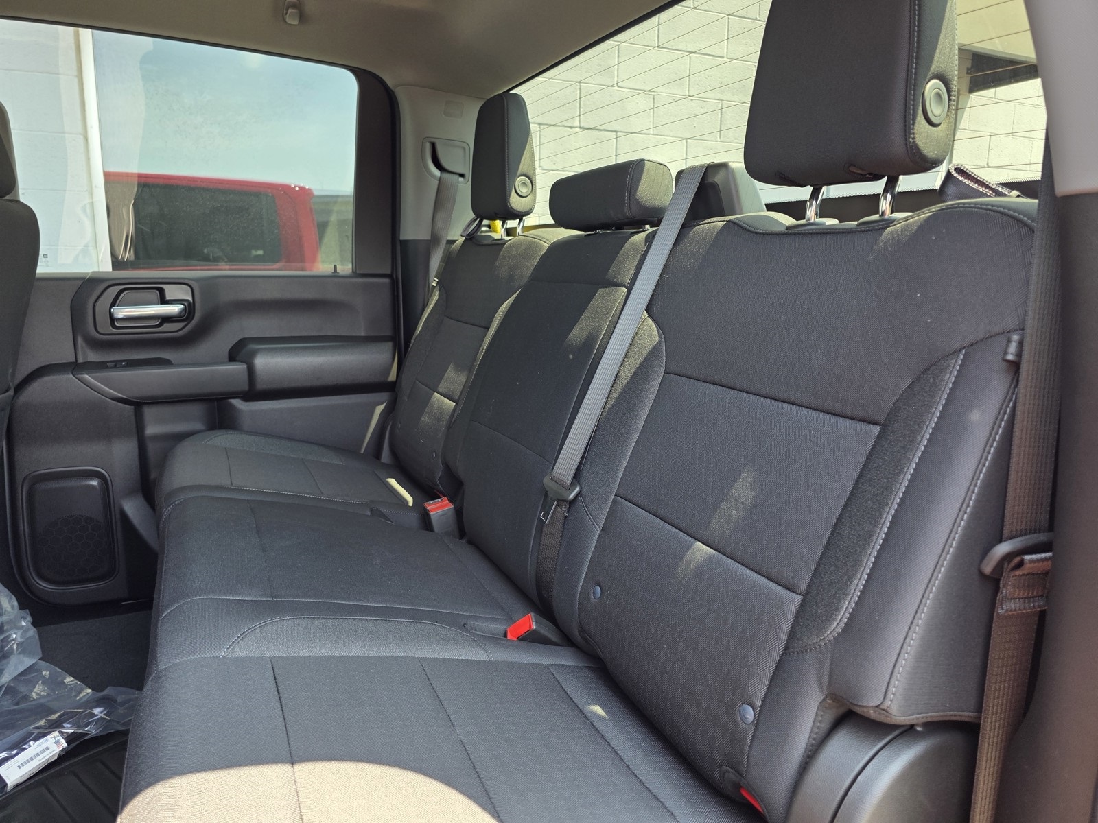 2025 Chevrolet Silverado 2500HD Custom photo 18