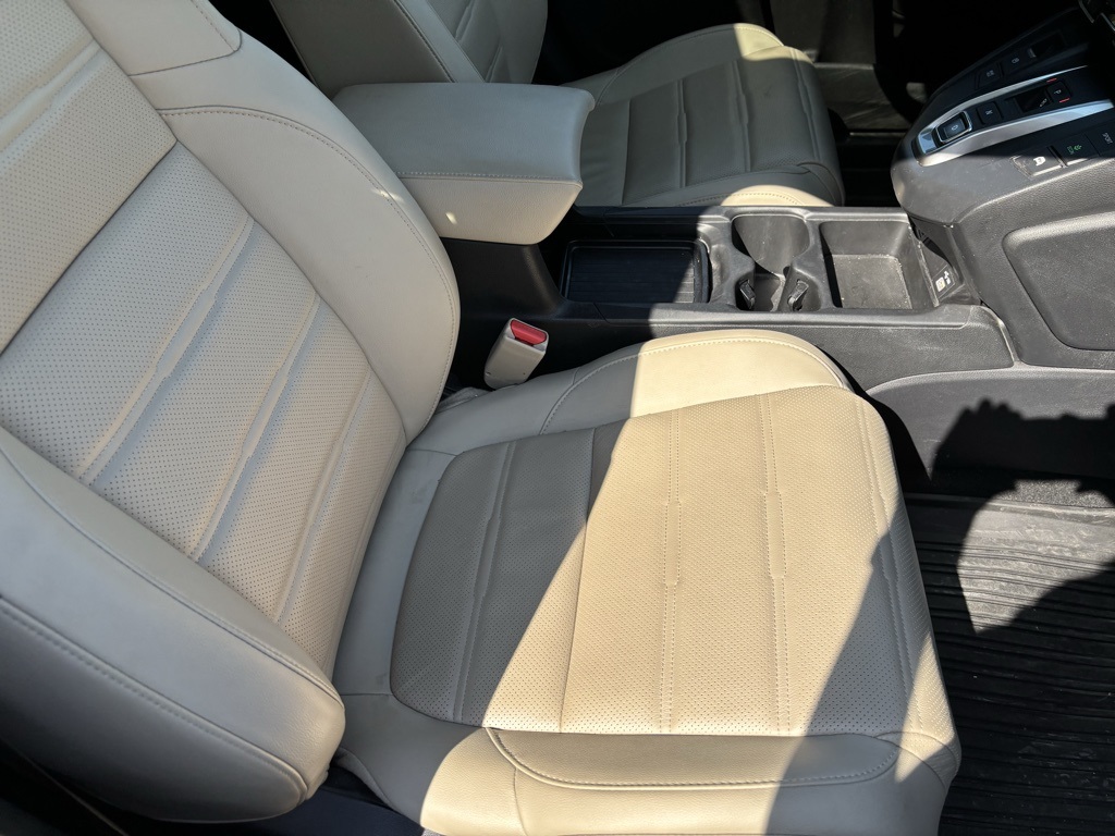 2022 Honda CR-V Hybrid EX-L photo 23