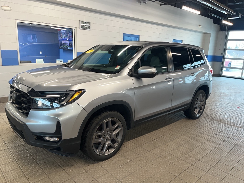 2023 Honda Passport EX-L's photo